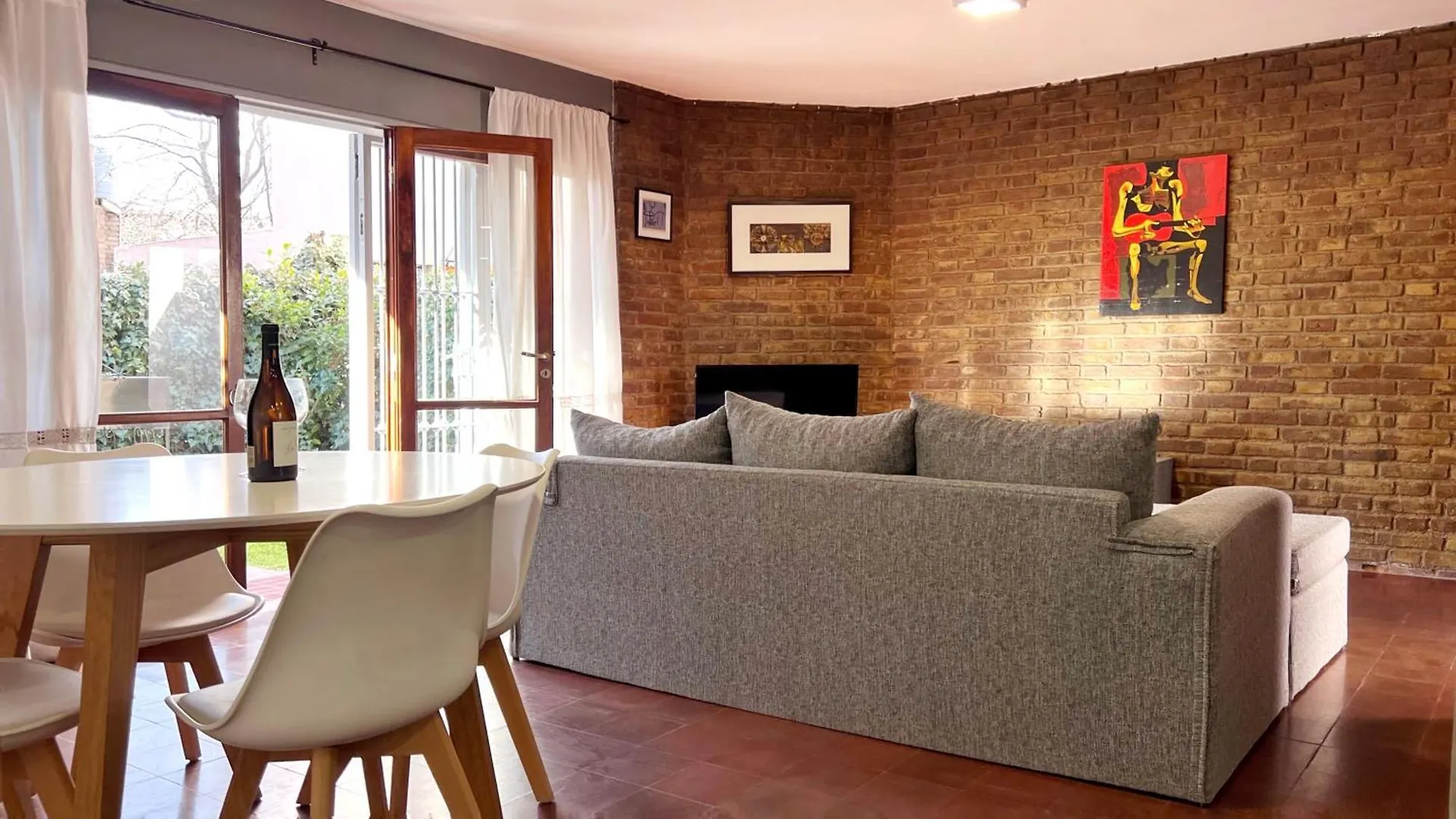 Holiday home Duplex Mendoza Con Chochera Techada